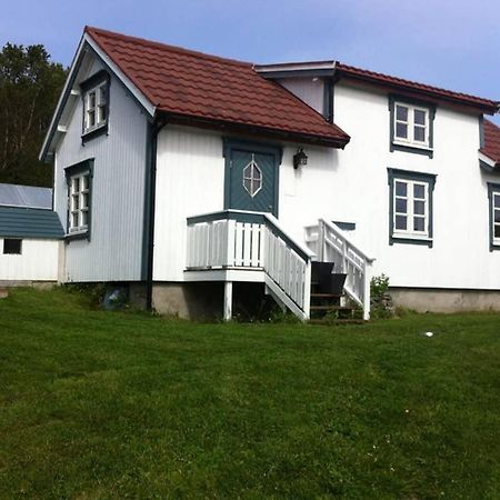Вилла Nordlandshus Ved Lofotr Bostad Экстерьер фото